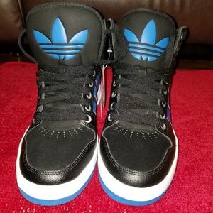 Men's Adidas Court Attitude Sneakers (Size 9)